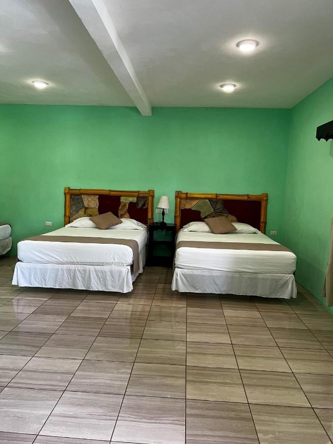 Hotel Pazifico En Монтеррико Экстерьер фото