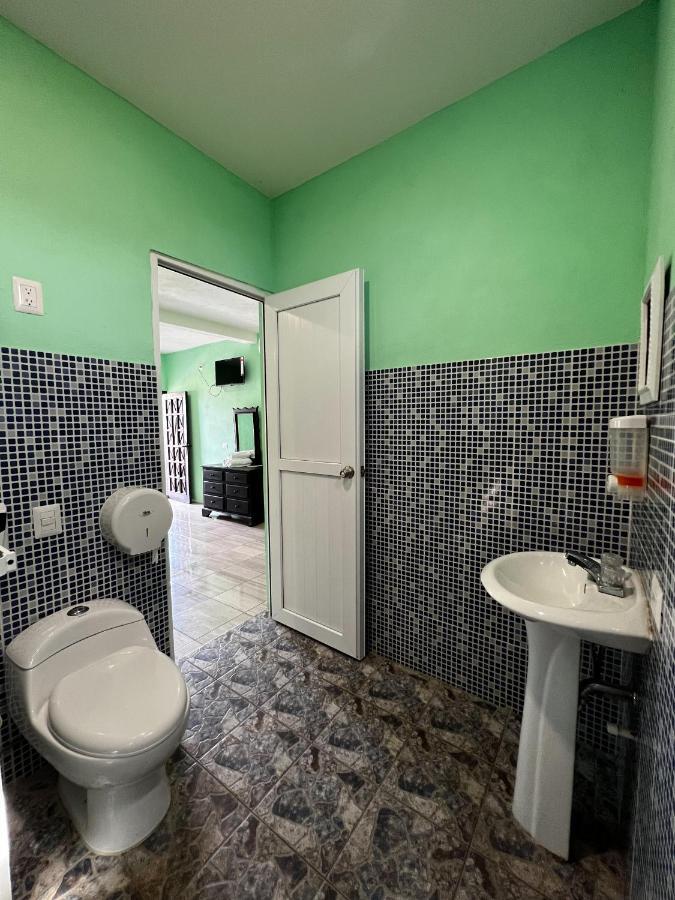 Hotel Pazifico En Монтеррико Экстерьер фото
